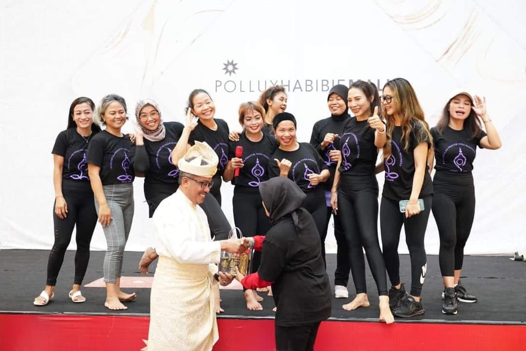 Apresiasi Olahraga Yoga, Jefridin Usulkan Gelar Event Yoga Tingkat ASEAN di Batam